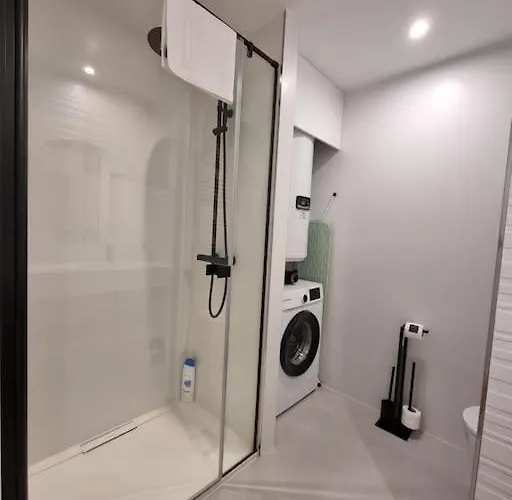 Vibescoruna- O65-4 Apartment